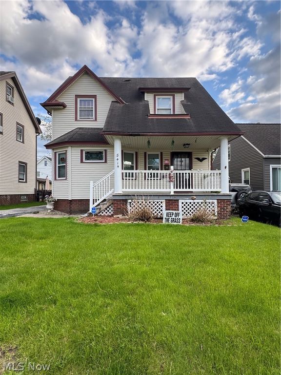 8414 Grand Division Avenue, Garfield Heights, OH 44125