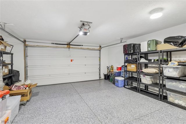 112 Acorn Lane, Elyria, OH 44035