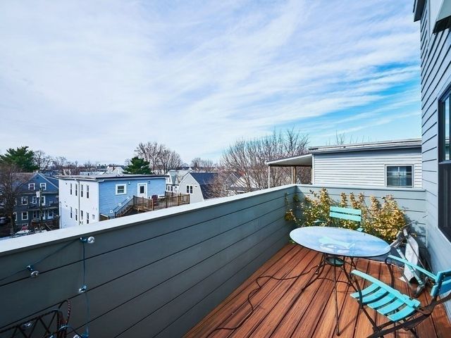 290 Highland Ave 3A, Somerville, MA 02144