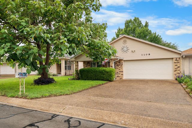 1108 Chapel View Drive, Waco, TX 76712