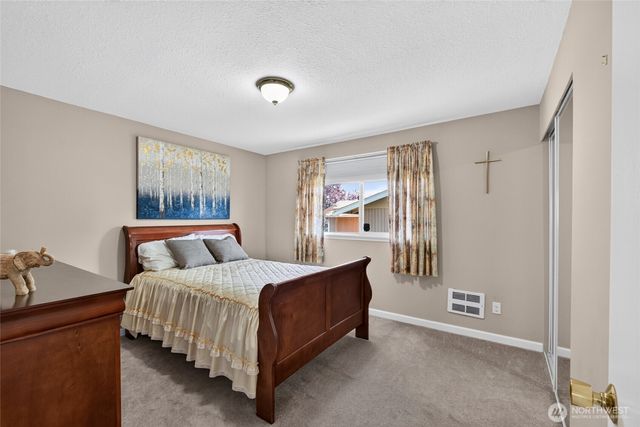 1501 S 81st Street, Tacoma, WA 98408