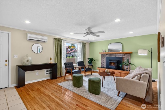 1501 S 81st Street, Tacoma, WA 98408