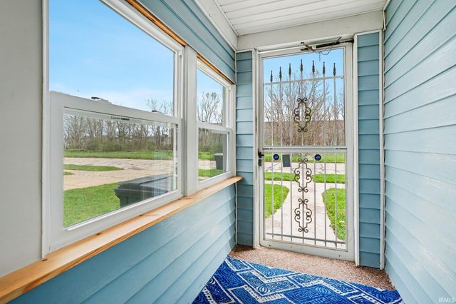 1933 S Lafeyette Boulevard, South Bend, IN 46613