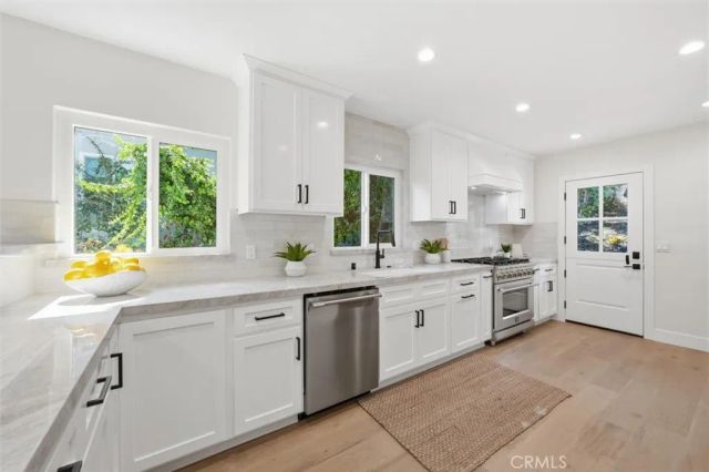 4611 Vanderhill Road, Torrance, CA 90505