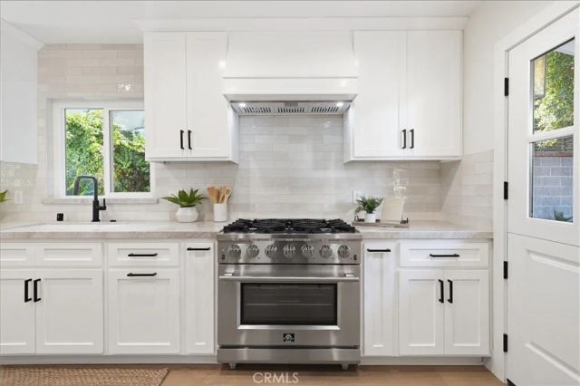 4611 Vanderhill Road, Torrance, CA 90505