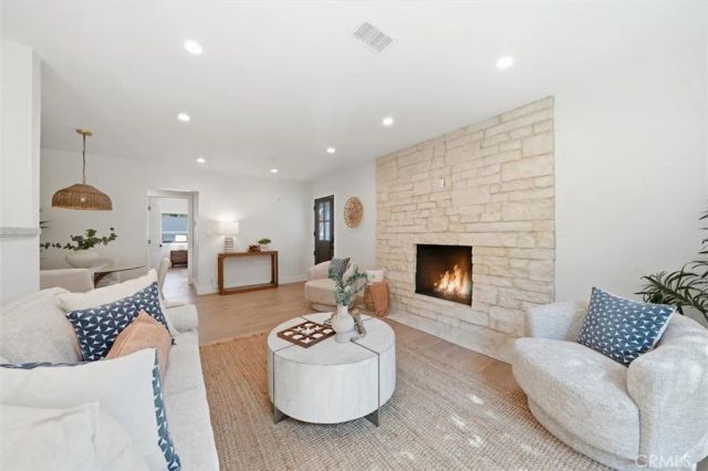 4611 Vanderhill Road, Torrance, CA 90505