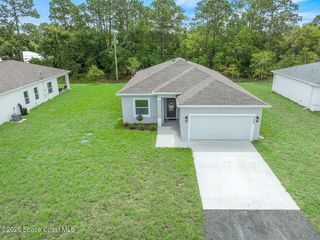 8226 104th Court, Vero Beach, FL 32967