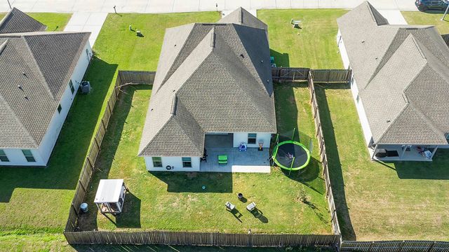 108 Shadow Pointe Road, Thibodaux, LA 70301