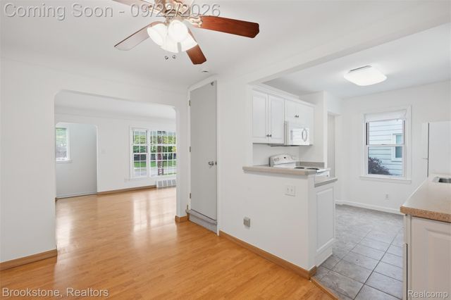 14085 Lincoln Street, Oak Park, MI 48237