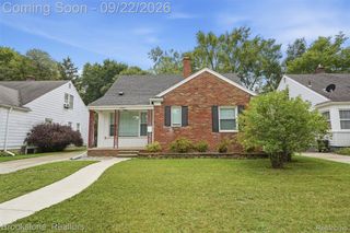14085 Lincoln Street, Oak Park, MI 48237