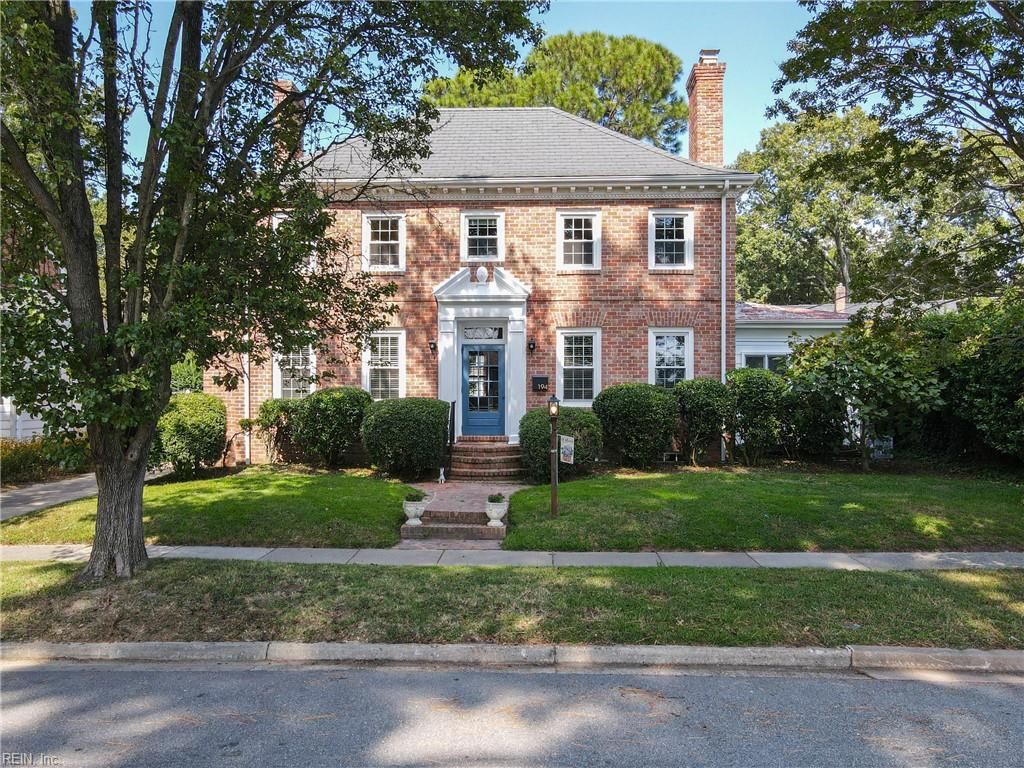 194 Hilton TER, Newport News, VA 23601