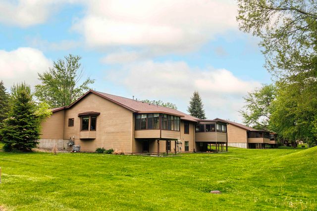 11279 Whispering Creek Drive, Allendale Twp, MI 49401