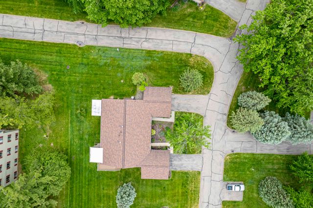 11279 Whispering Creek Drive, Allendale Twp, MI 49401