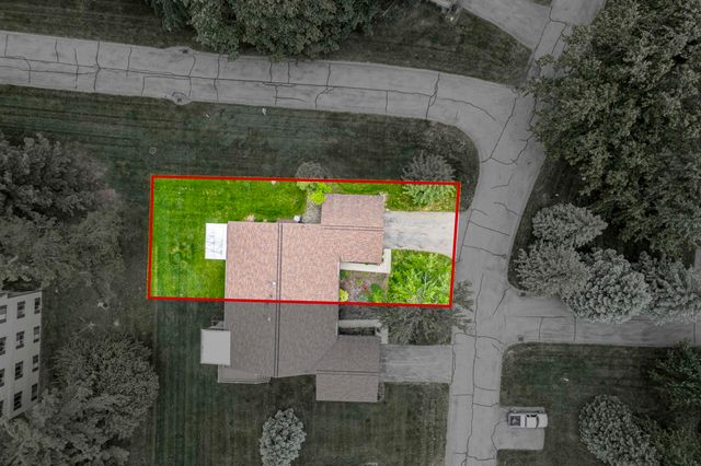 11279 Whispering Creek Drive, Allendale Twp, MI 49401