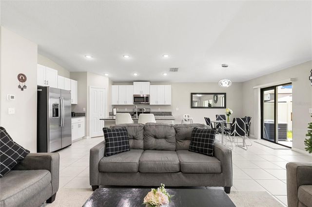 31664 SUN KETTLE LOOP, Wesley Chapel, FL 33545