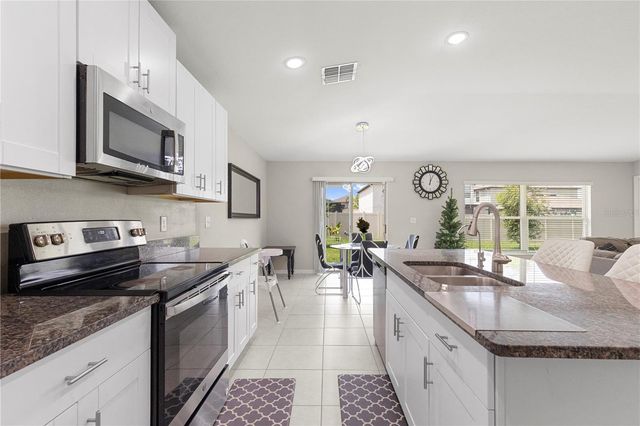 31664 SUN KETTLE LOOP, Wesley Chapel, FL 33545