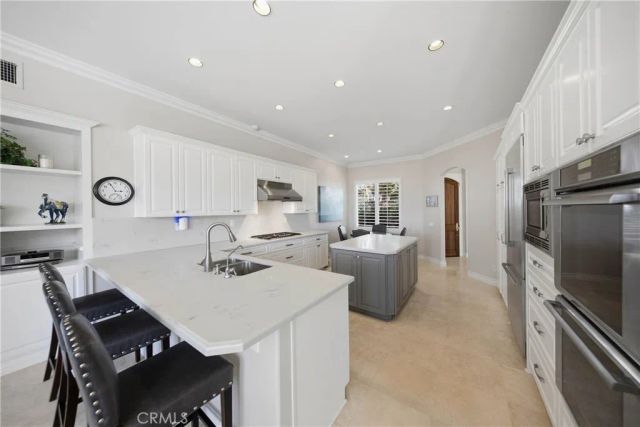 21 Pavona, Newport Coast, CA 92657