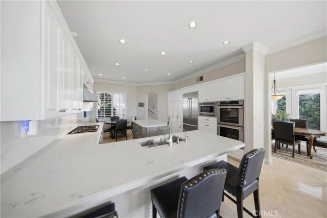 21 Pavona, Newport Coast, CA 92657