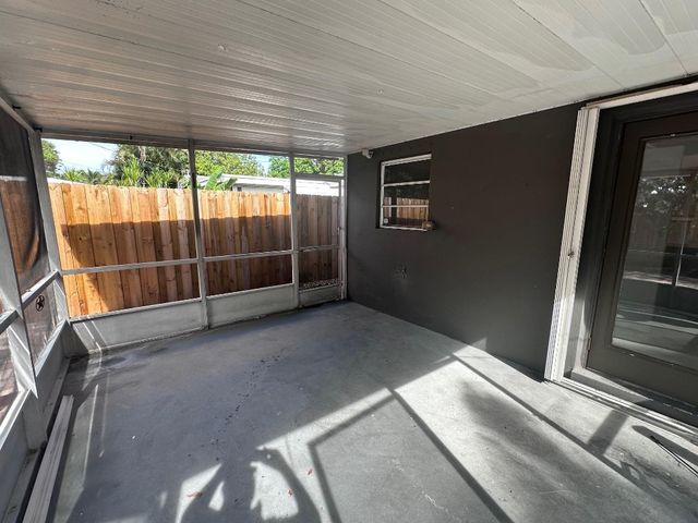 40 NE 48th Street, Fort Lauderdale, FL 33334