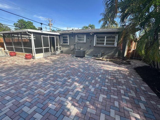40 NE 48th Street, Fort Lauderdale, FL 33334