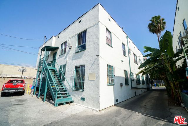 3421 S Norton Avenue, Los Angeles, CA 90018