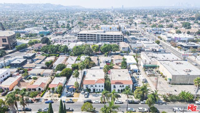 3421 S Norton Avenue, Los Angeles, CA 90018