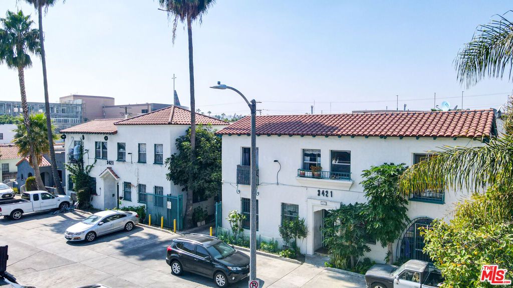 3421 S Norton Avenue, Los Angeles, CA 90018