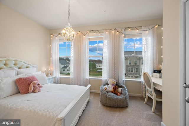 526 PEBBLEBROOK LN, Glen Burnie, MD 21060