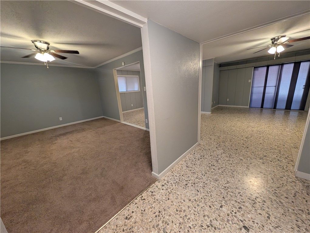 409 Ashland Dr, Corpus Christi, TX 78412 — photo 5