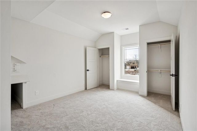 2181 Heritage Court, Liberty, MO 64068