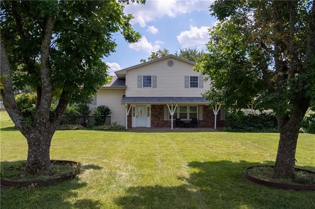 32485 W 399th Street, Osawatomie, KS 66064