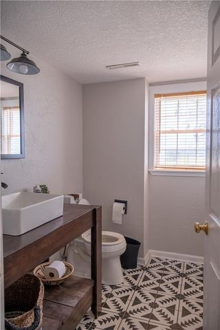 32485 W 399th Street, Osawatomie, KS 66064