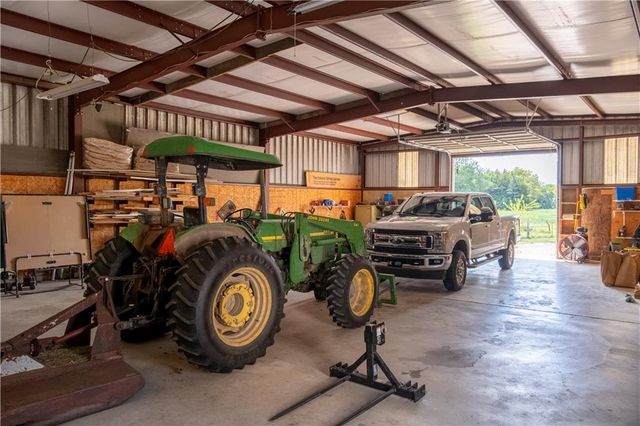 32485 W 399th Street, Osawatomie, KS 66064