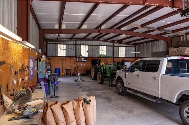 32485 W 399th Street, Osawatomie, KS 66064