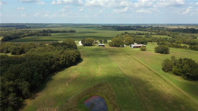 32485 W 399th Street, Osawatomie, KS 66064