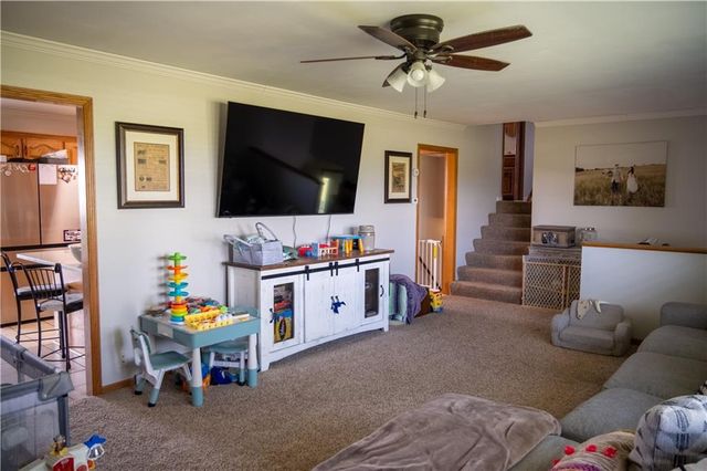 32485 W 399th Street, Osawatomie, KS 66064