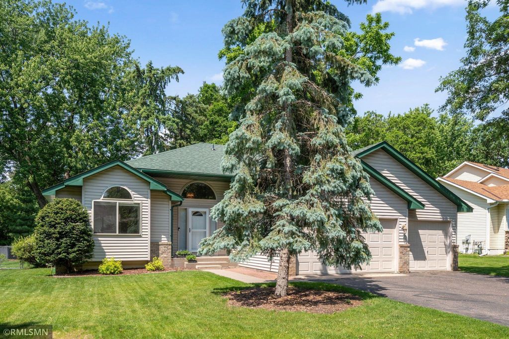 9170 Coral Sea Street NE, Blaine, MN 55449