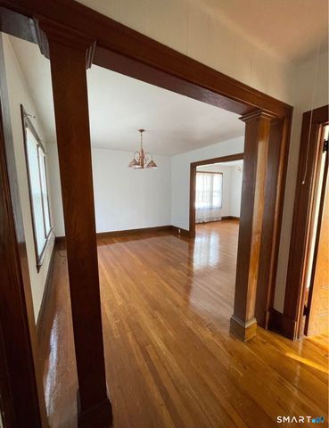 448 Hillside Avenue 3, Hartford, CT 06106