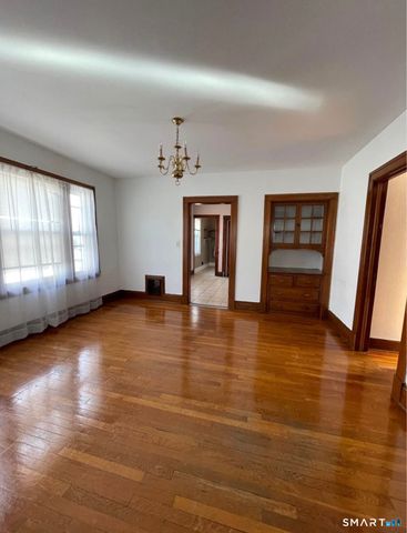 448 Hillside Avenue 3, Hartford, CT 06106