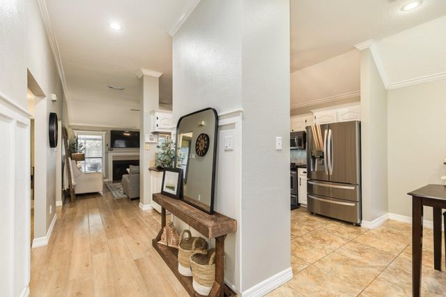 116 Bumelia Street, Lake Jackson, TX 77566