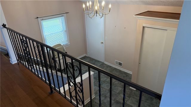 10 Lightwood Lane, Gates, NY 14606
