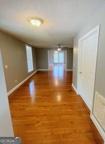 102 W Lipham Street, Tallapoosa, GA 30176