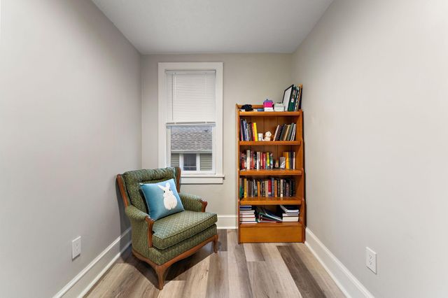 116 Sycamore Street E, Saint Paul, MN 55117