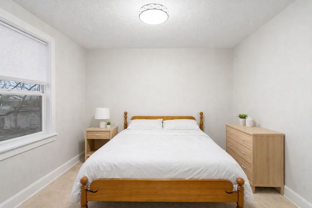 116 Sycamore Street E, Saint Paul, MN 55117