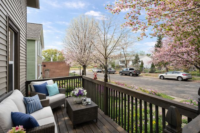 116 Sycamore Street E, Saint Paul, MN 55117