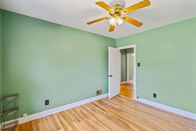 121 N Terrace Avenue, Columbus, OH 43204