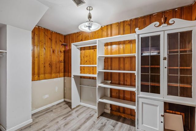 121 N Terrace Avenue, Columbus, OH 43204