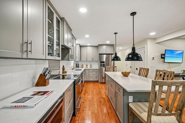 33 Downfall Road, Newbury, MA 01922