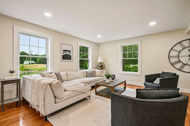 33 Downfall Road, Newbury, MA 01922