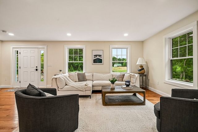 33 Downfall Road, Newbury, MA 01922